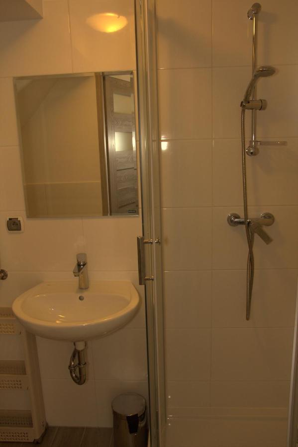 Ferienwohnung Dom Przy Plazy Dźwirzyno Zimmer foto