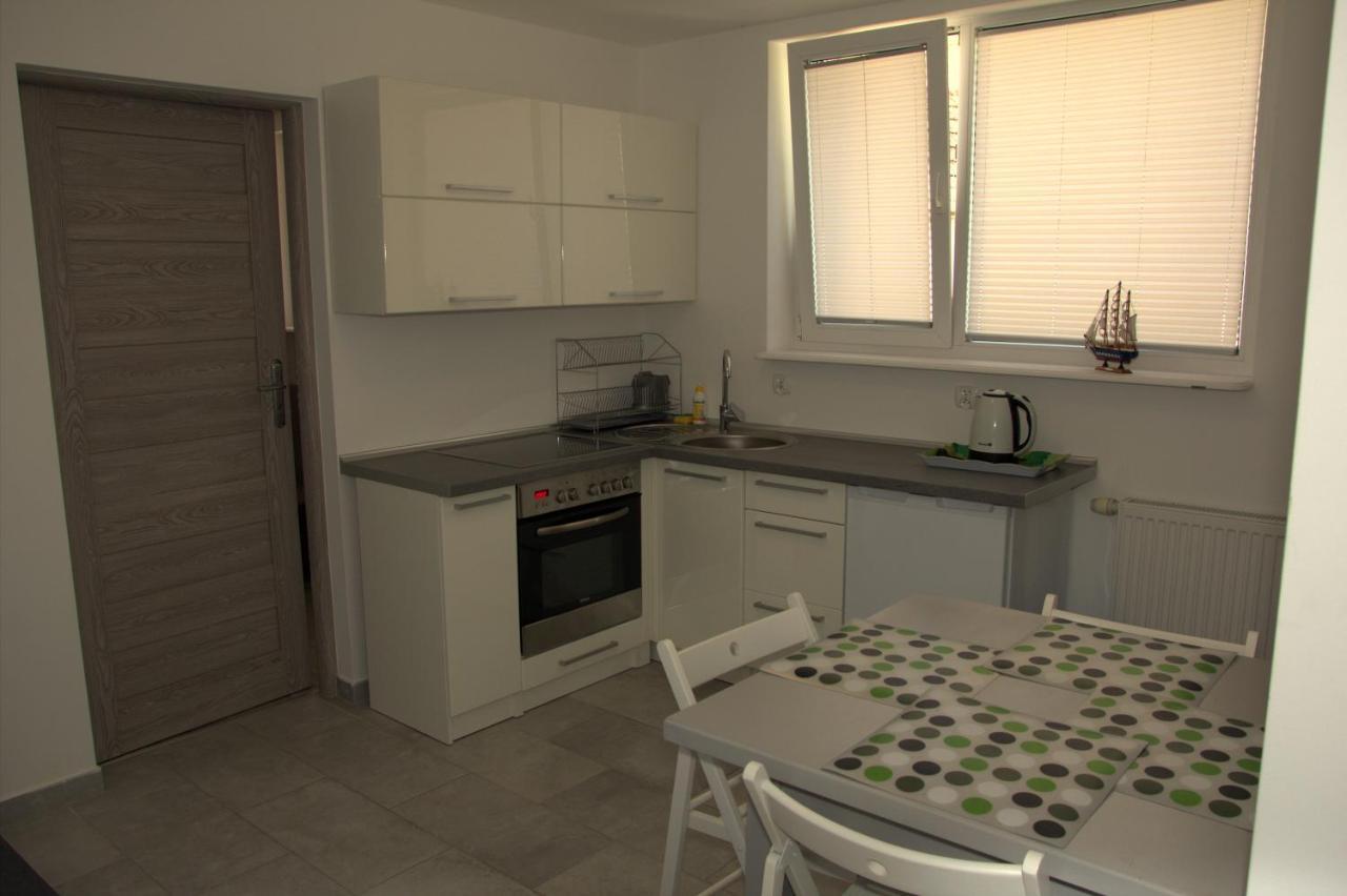 Ferienwohnung Dom Przy Plazy Dźwirzyno Exterior foto